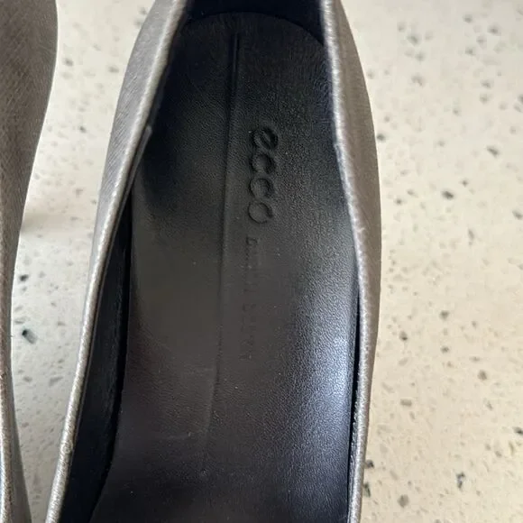 ECCO Patterned Gray. Leather high heels Pumps  Formal Dress Shoes Women’s Sz 37 - Picture 12 of 12
